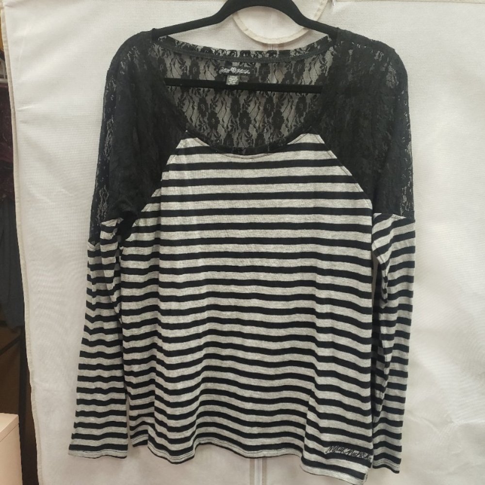 Metal Mulisha Long Sleeve with lace top.